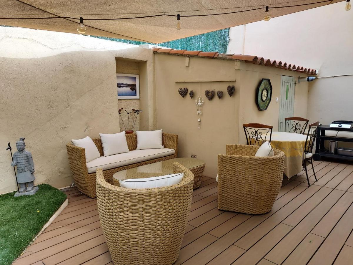 Rez-De-Chaussee Privatif Spacieux 3* D'Une Villa Centre Ville Hyères Exterior foto